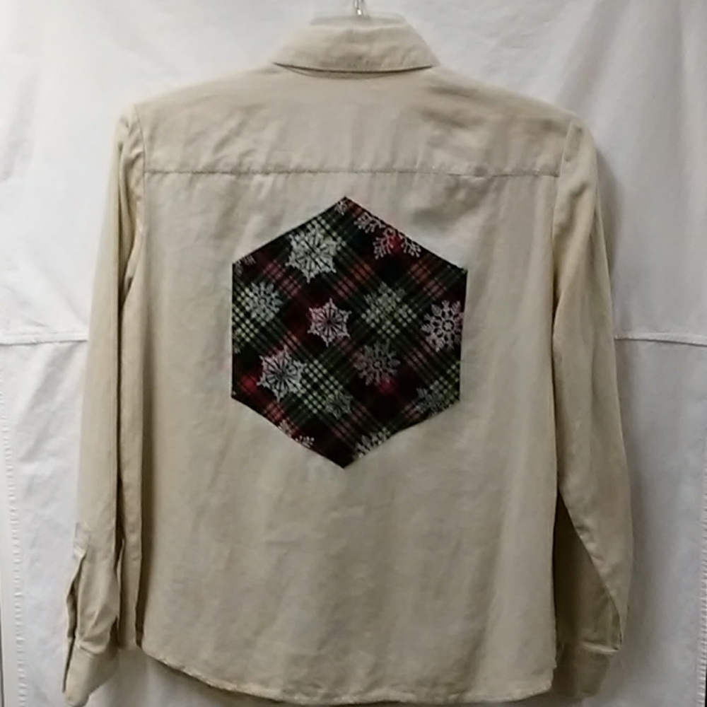 Holiday Snowflakes on Linen